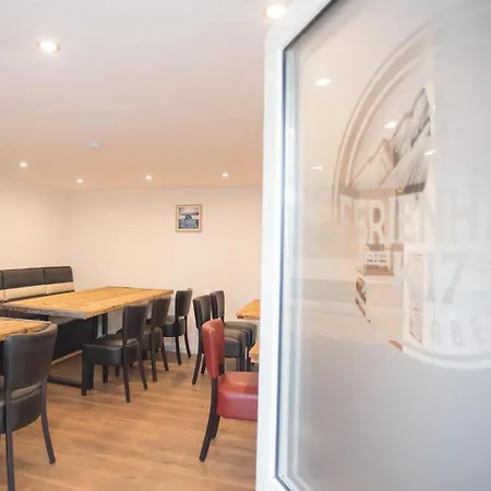 - 'ferienhaus K17 Voor 18 Pers' - Kirchstrasse 17 | * Winterberg