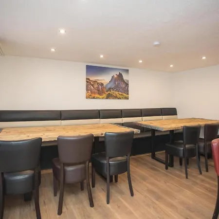 Holiday home - 'ferienhaus K17 Voor 18 Pers' - Kirchstrasse 17 | *