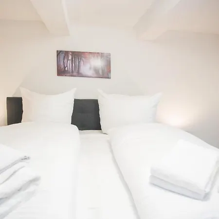 - 'ferienhaus K17 Voor 18 Pers' - Kirchstrasse 17 |