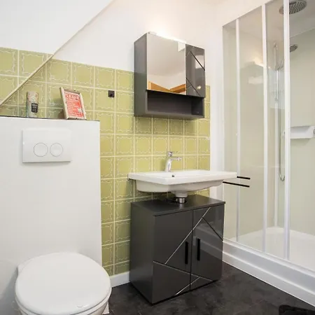 - 'ferienhaus K17 Voor 18 Pers' - Kirchstrasse 17 | * Winterberg