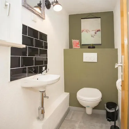 - 'ferienhaus K17 Voor 18 Pers' - Kirchstrasse 17 | Holiday home *